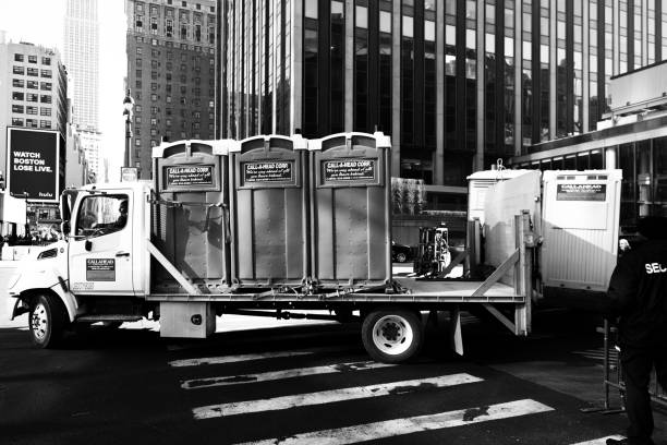 Best Construction site porta potty rental  in Kahaluu Keauhou, HI